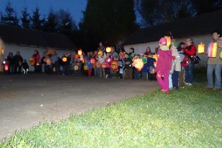 Lampionový průvod 7.5.2015