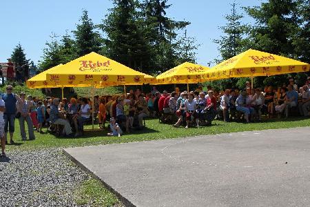 Sraz rodáků obce Vepřová 16.6.2012